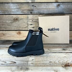 Native Kensington Treklite - Jiffy Black - C13 - New in box